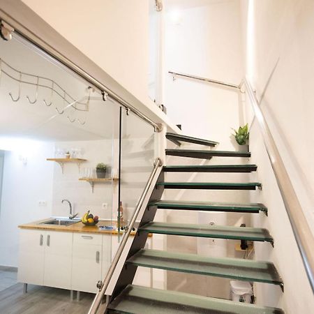 Urban Duplex City Centre مالقة المظهر الخارجي الصورة