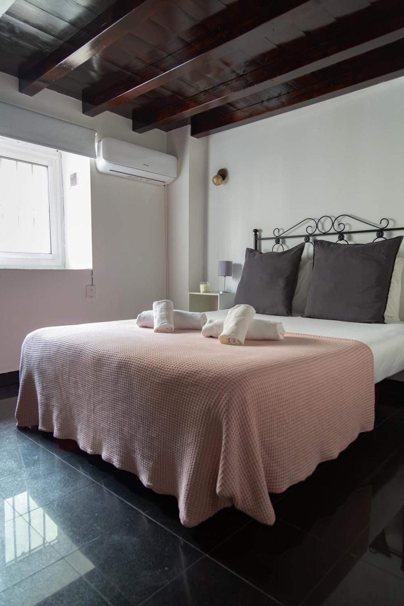 Urban Duplex City Centre مالقة المظهر الخارجي الصورة